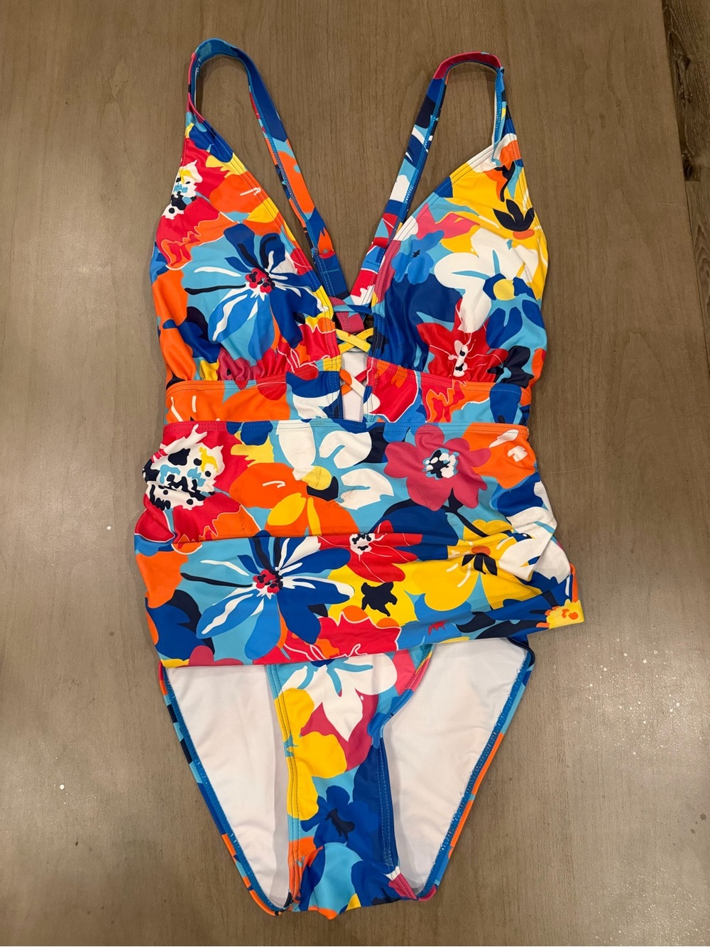 NWT Yonique Women's Lace-Up Plunge V Neck Plus Size One Piece Swim 18w
